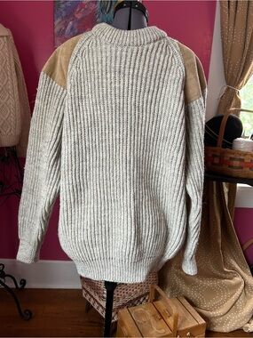 100% Wool Cream Ribbed Crewneck Sweater with Tan Suede Shoulder Panels